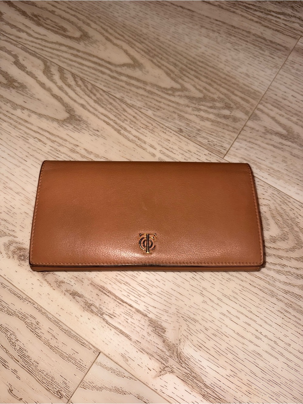 Authentic Tiffany & Co. Camel Leather Continental Wallet w/ Lavender Interior